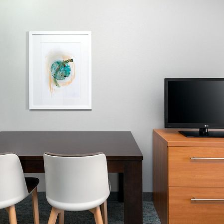 Towneplace Suites Buffalo Airport Cheektowaga Bagian luar foto