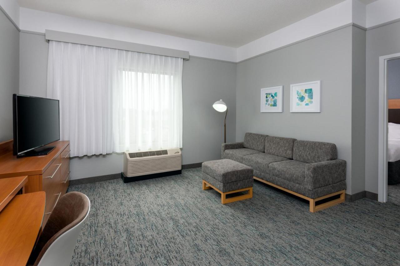 Towneplace Suites Buffalo Airport Cheektowaga Bagian luar foto