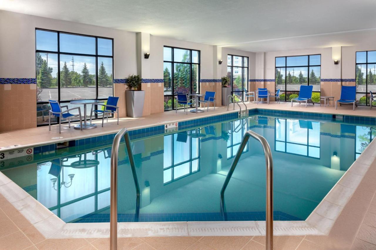 Towneplace Suites Buffalo Airport Cheektowaga Bagian luar foto