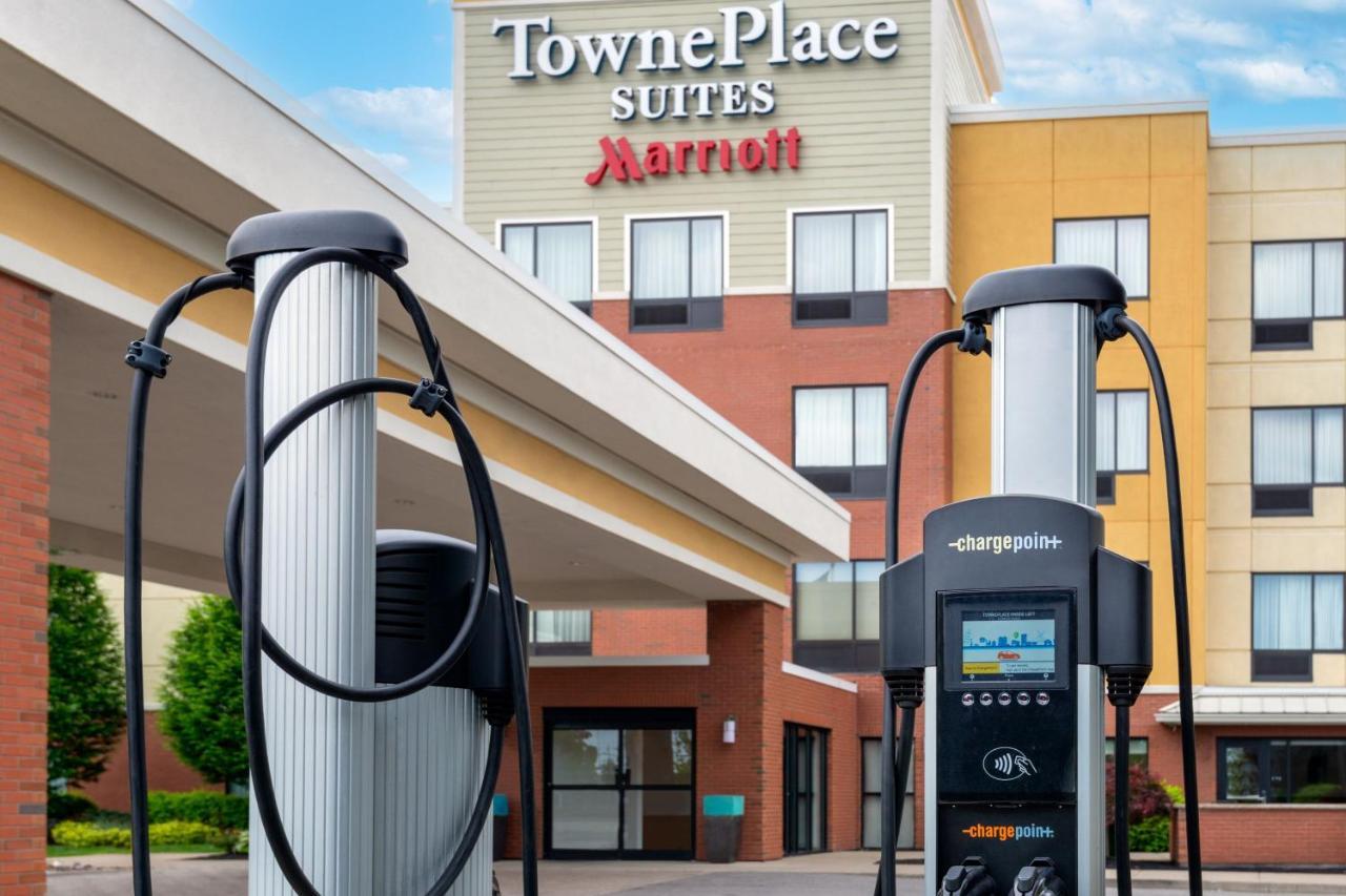 Towneplace Suites Buffalo Airport Cheektowaga Bagian luar foto