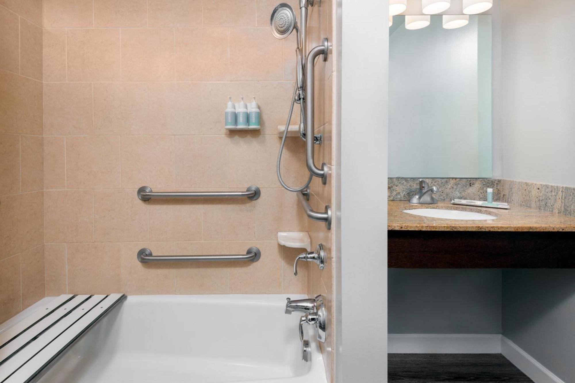 Towneplace Suites Buffalo Airport Cheektowaga Bagian luar foto