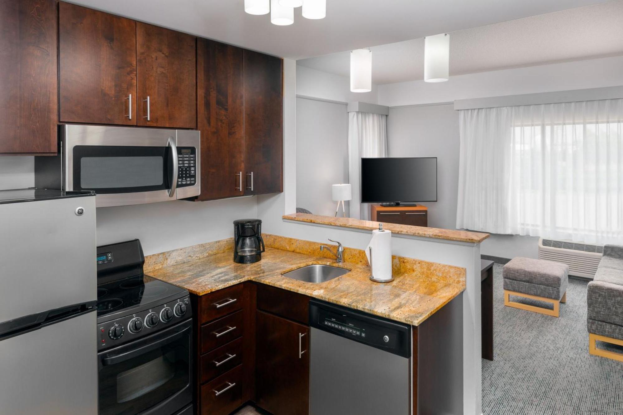 Towneplace Suites Buffalo Airport Cheektowaga Bagian luar foto
